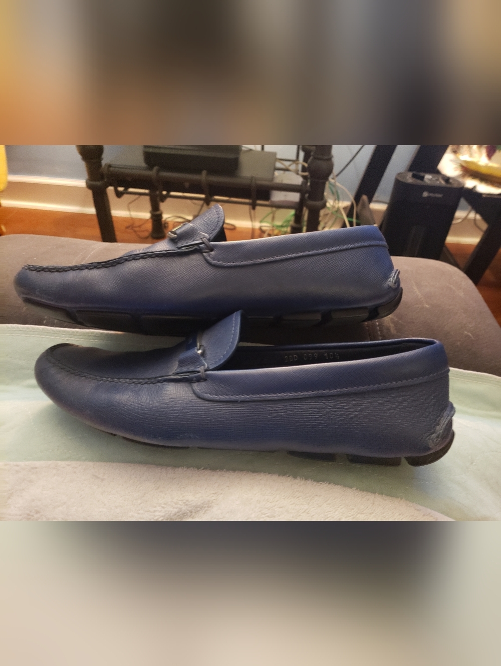 PRADA MENS BLUE ITALIAN LEATHER LOAFERS GOOD CONDITION SZ-10,5 SAFFIANO BLUE - Picture 10 of 12